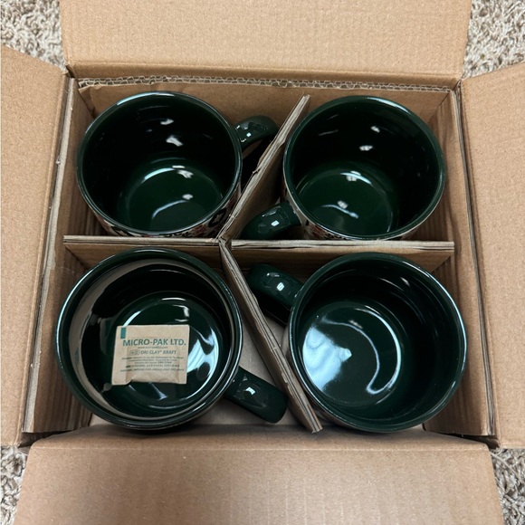 Chic & Tonic Cups Artistic Print with Vintage Flair Set Of 4 Coffee Tea Mugs - Picture 3 of 5